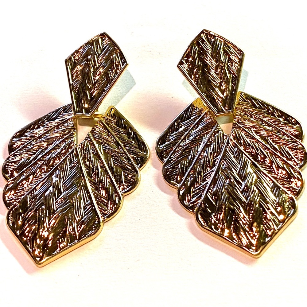 Designer L metal earrings